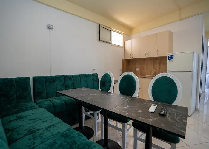 Golden Sleep * Shkodër