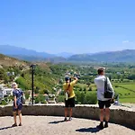 Golden Sleep Hostel Shkoder