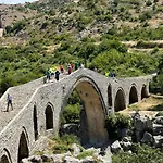 Golden Sleep Hostel *