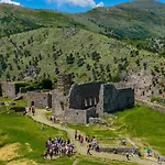 Golden Sleep Shkoder