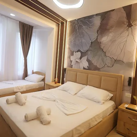 Golden Sleep 旅馆