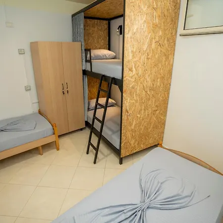 Golden Sleep Shkoder