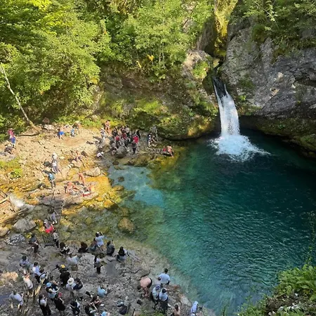 بيت شباب Golden Sleep